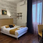 Hotel Abalone - Centre Gare Nîmes