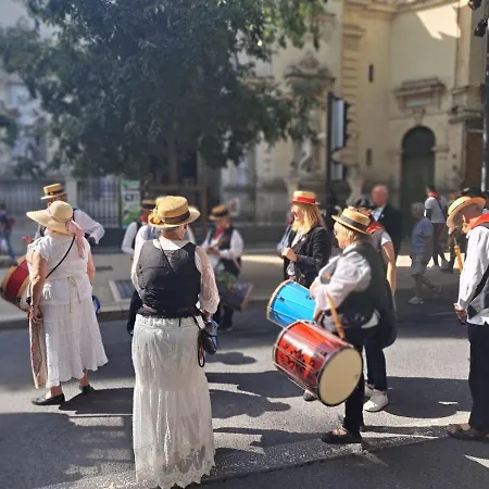 Abalone - Centre Gare Ξενοδοχείο