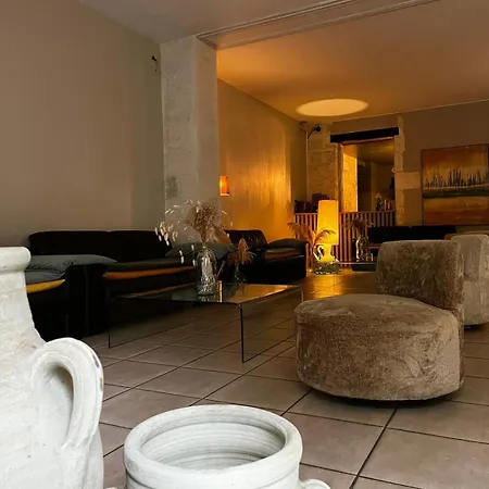 Hotel Abalone - Centre Gare 2* Nimes