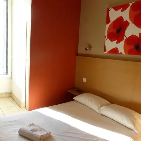 Abalone - Centre Gare Ξενοδοχείο 2*